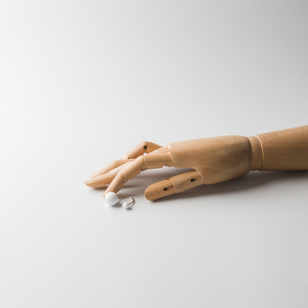 Asuka Shimada-ring silver ◯+。White S/M