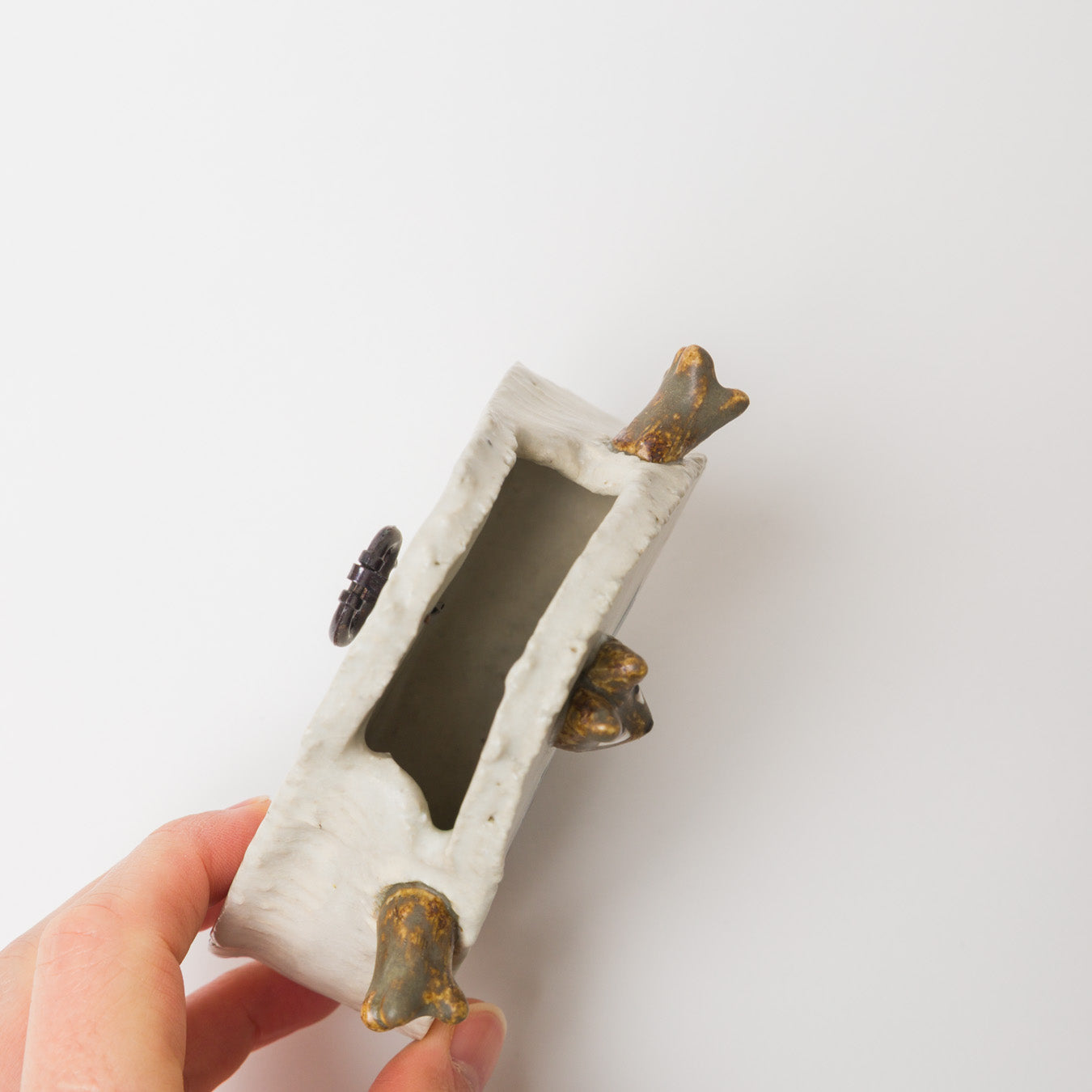 小林由依-壁掛け-おにぎり-1