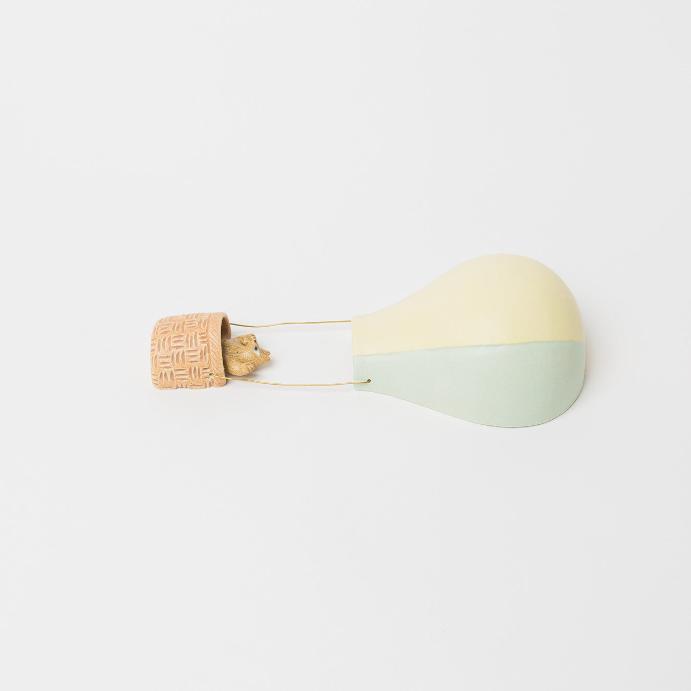 小林由依-壁掛け-気球-2