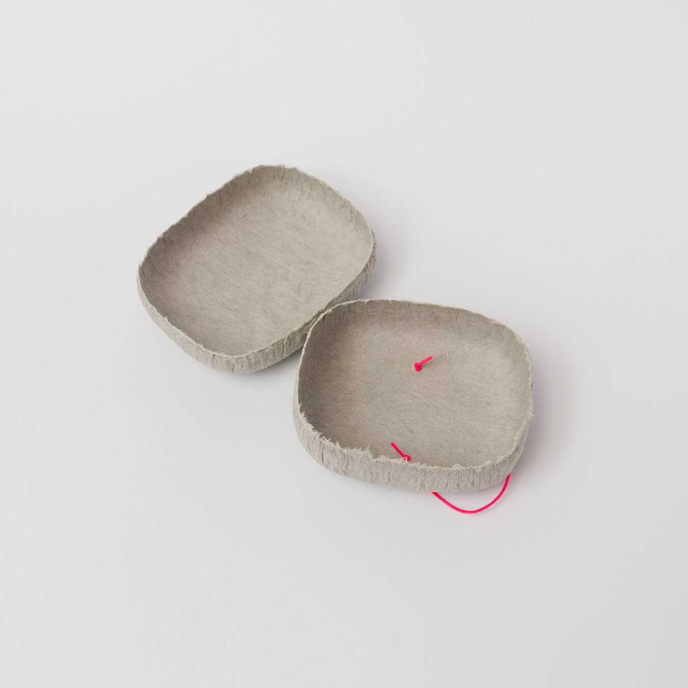 やなせ和紙-和紙の箱「harukami [moln]」S