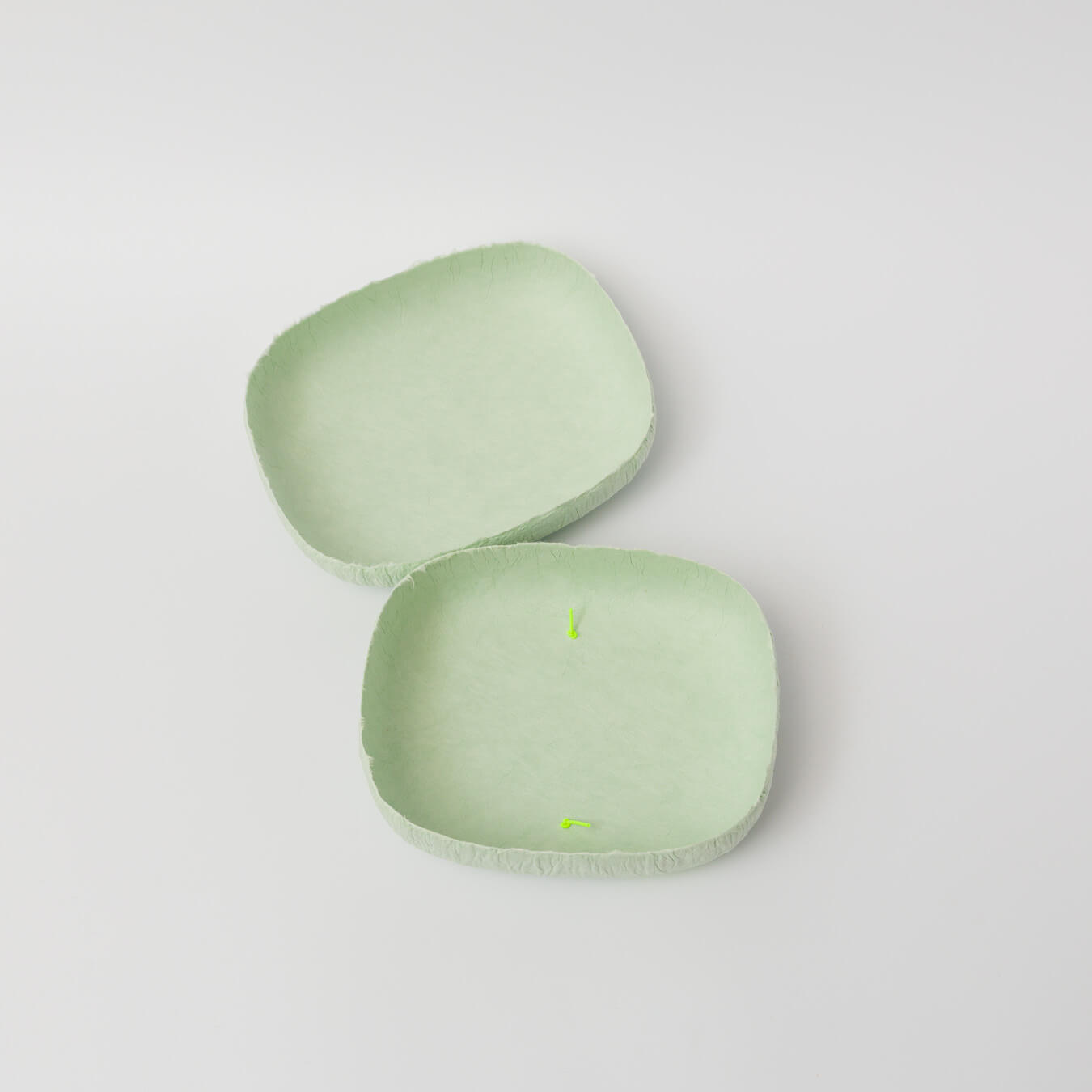 やなせ和紙-和紙の箱「harukami [moln]」M