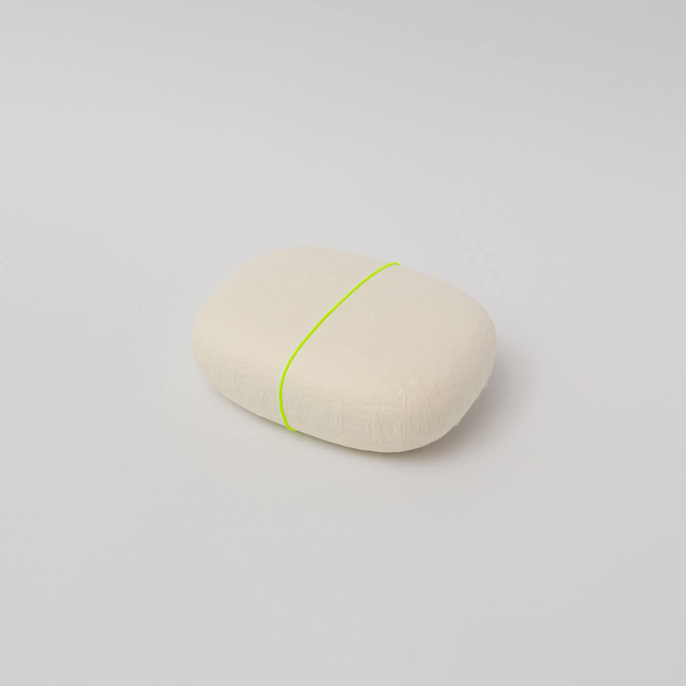 やなせ和紙-和紙の箱「harukami [moln]」M