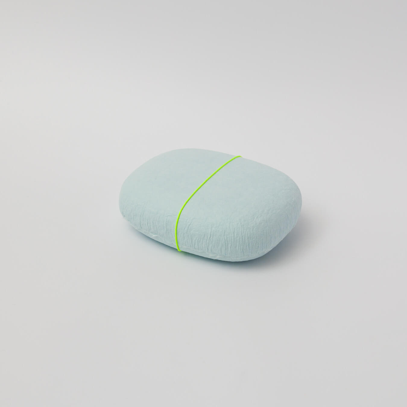 やなせ和紙-和紙の箱「harukami [moln]」M