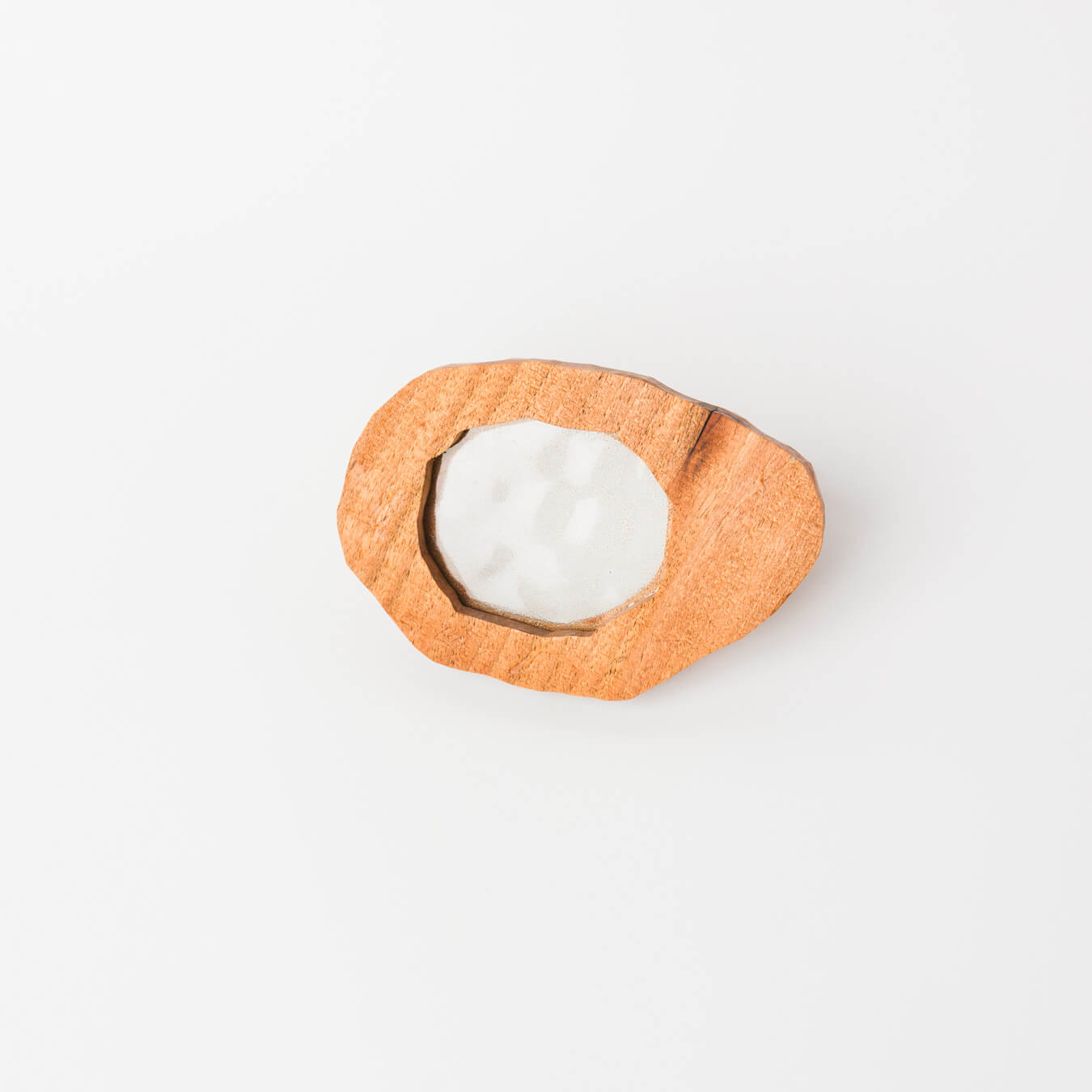 kitona-湖畔オブジェ-りす