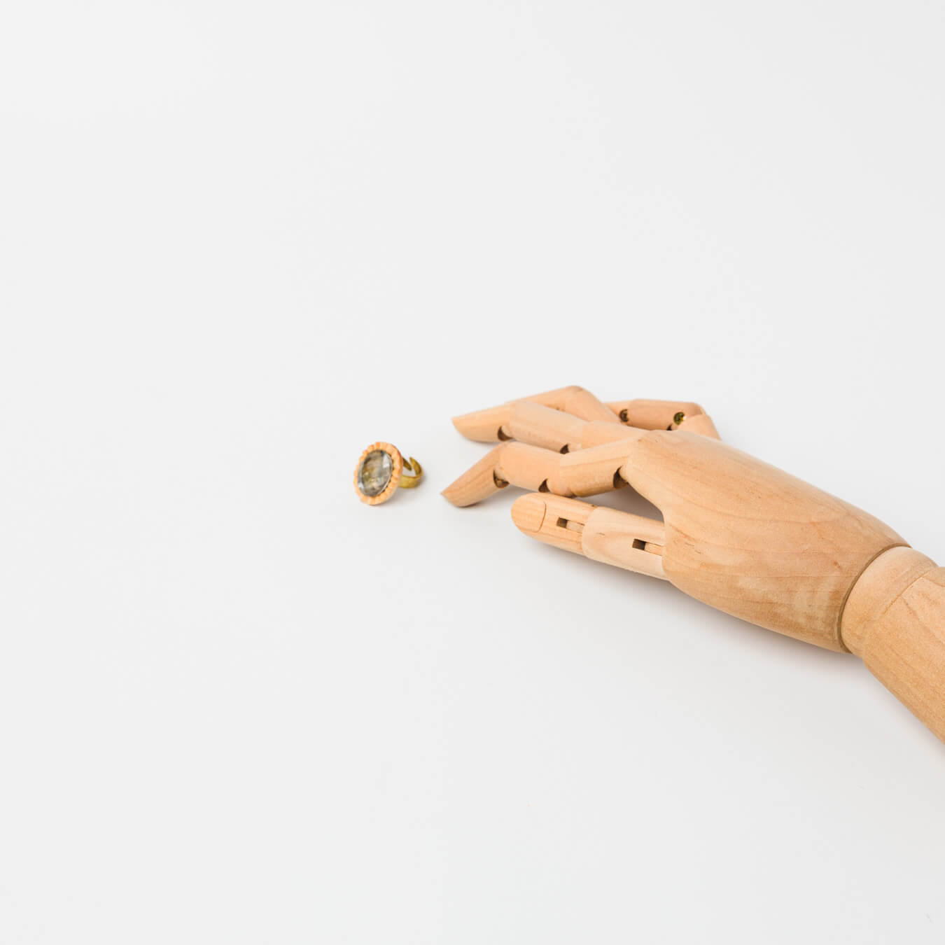 kitona-リング -プリーツ (L)-ラブラドライト