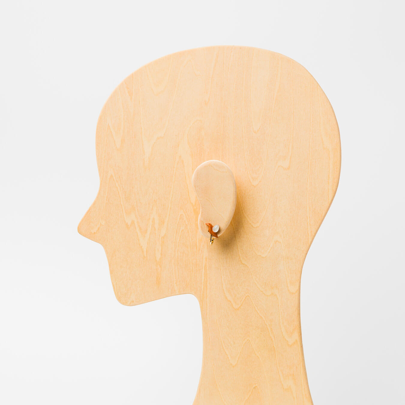 kitona-耳飾り-ハチドリ-ホワイトムーン-ピアス/イヤリング