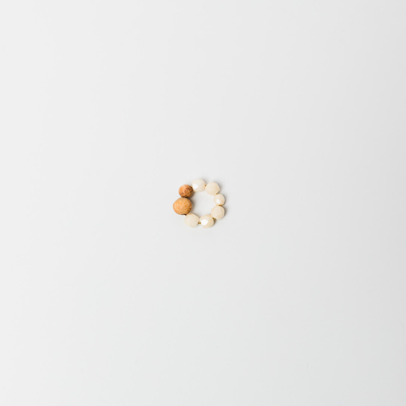 kitona-森の湖畔イヤカフ-ホワイト-1