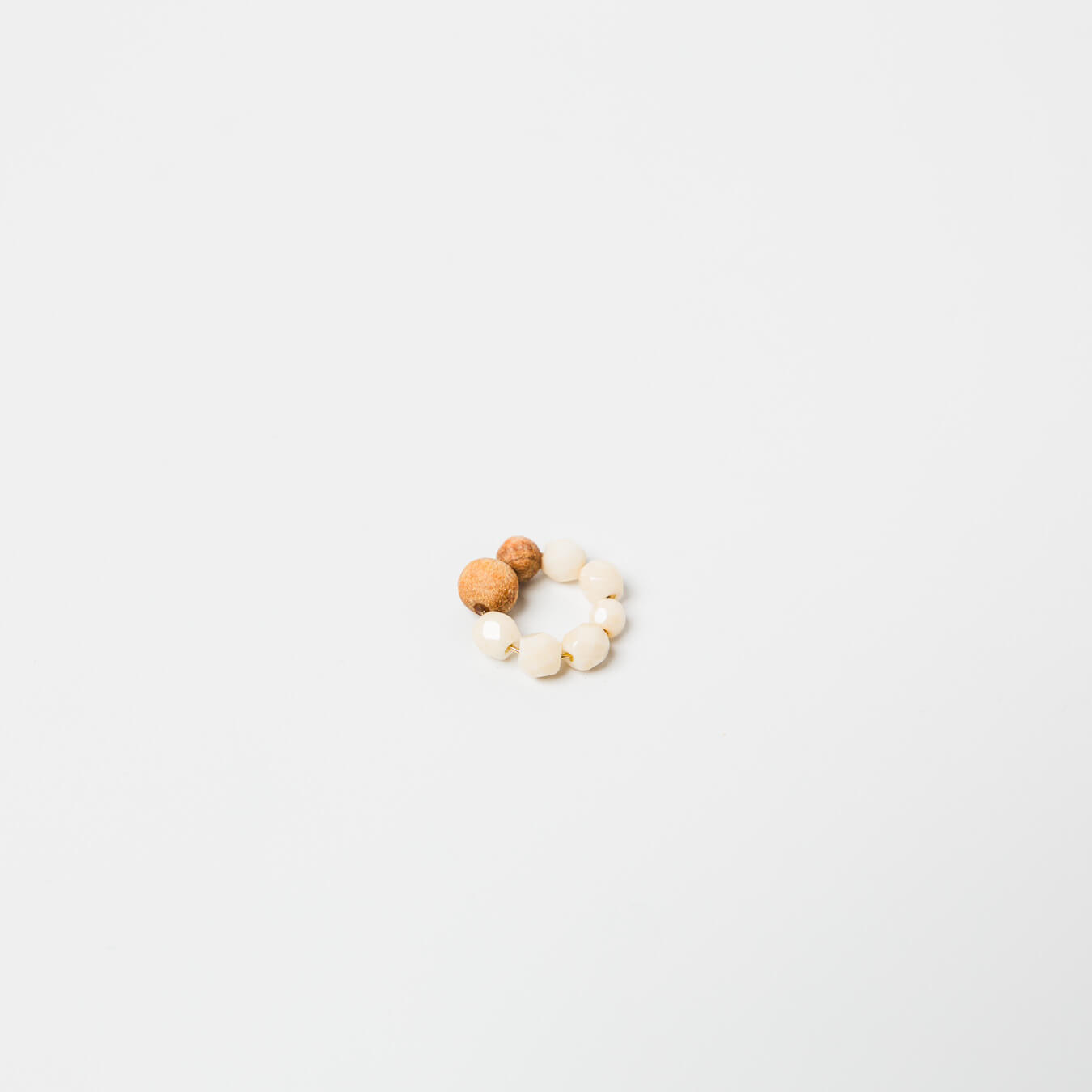 kitona-森の湖畔イヤカフ-ホワイト-1