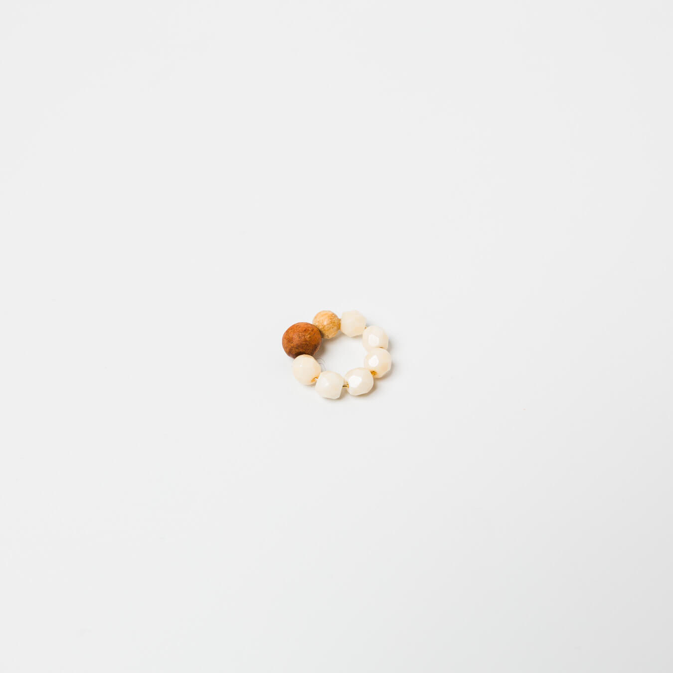 kitona-森の湖畔イヤカフ-ホワイト-2