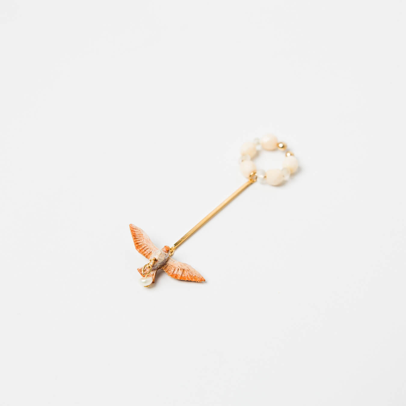 kitona-イヤカフ-鳥飛行