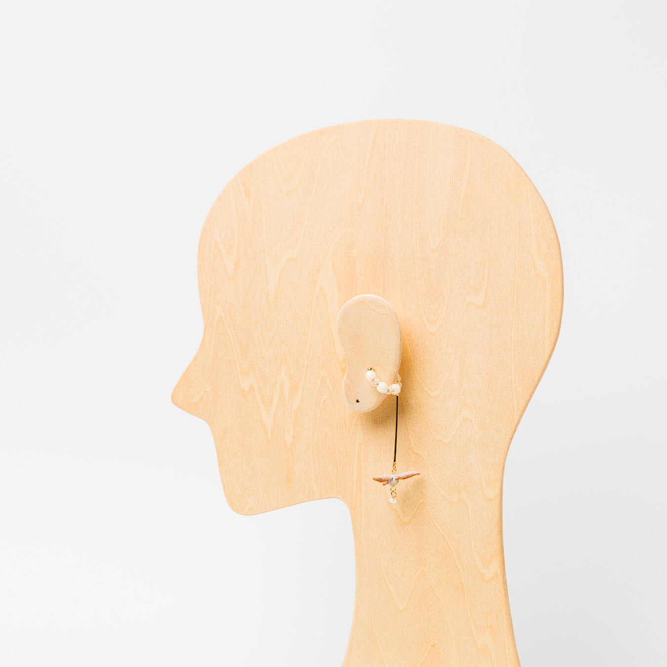 kitona-イヤカフ-鳥飛行