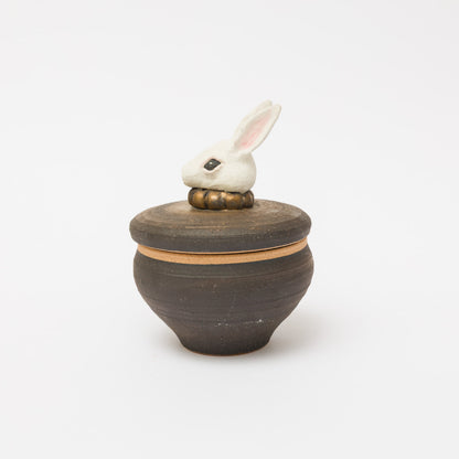 Acne pottery studio-塩つぼ-うさぎ