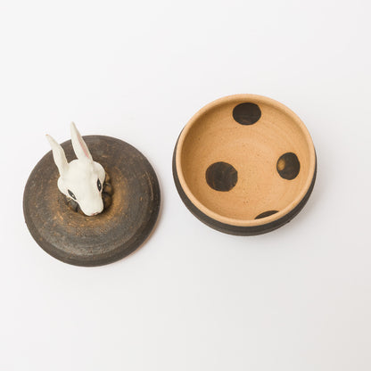 Acne pottery studio-塩つぼ-うさぎ