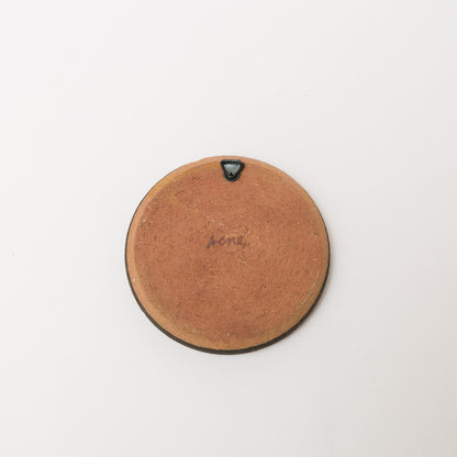 Acne pottery studio-壁掛けドーナツ花器-2