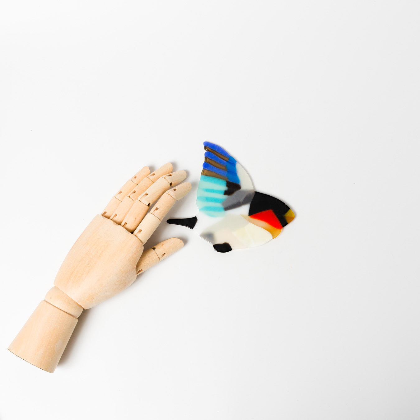 荒井美乃里-ガラスの壁飾り「ウソ（鳥）」