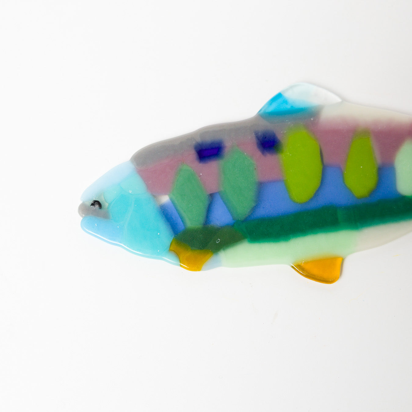 荒井美乃里-ガラスの壁飾り「ヤマメ」