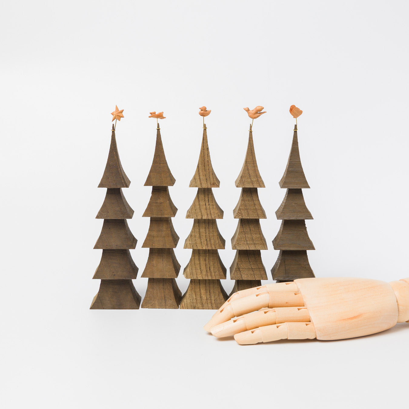 大きさ参考。"ツリー"は別売りです。