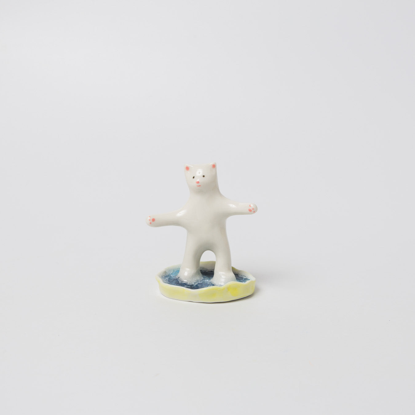 北原祥平-オブジェ（水たまりに立つネコ）