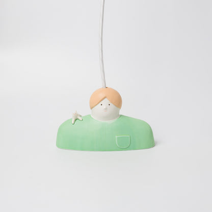 北原祥平-ランプシェード（肩にネコ）-2