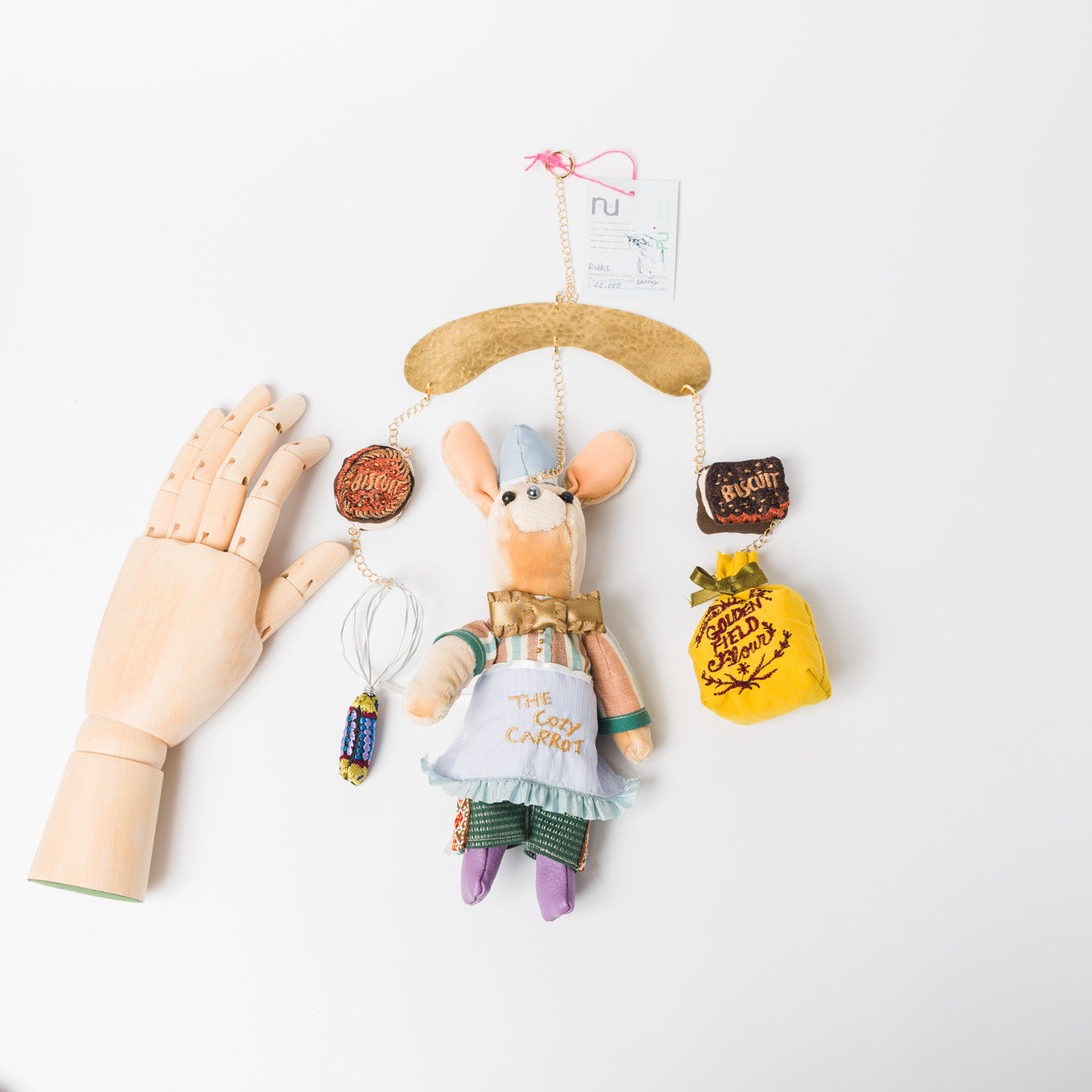 nuico-モビール-うさぎ（お菓子屋さん）