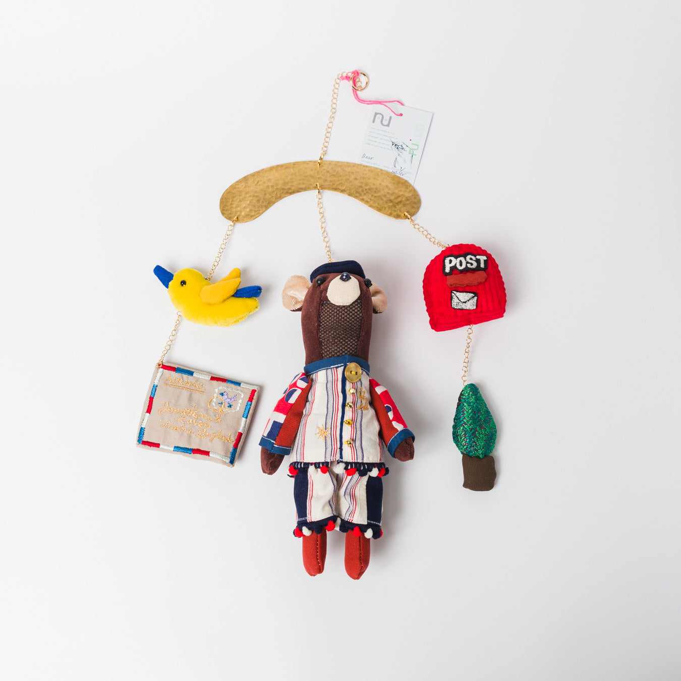 nuico-モビール-くま（郵便屋さん）