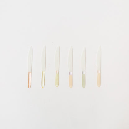 菓子切りのカラー比較参考（左からA,B,C,D,E,F）