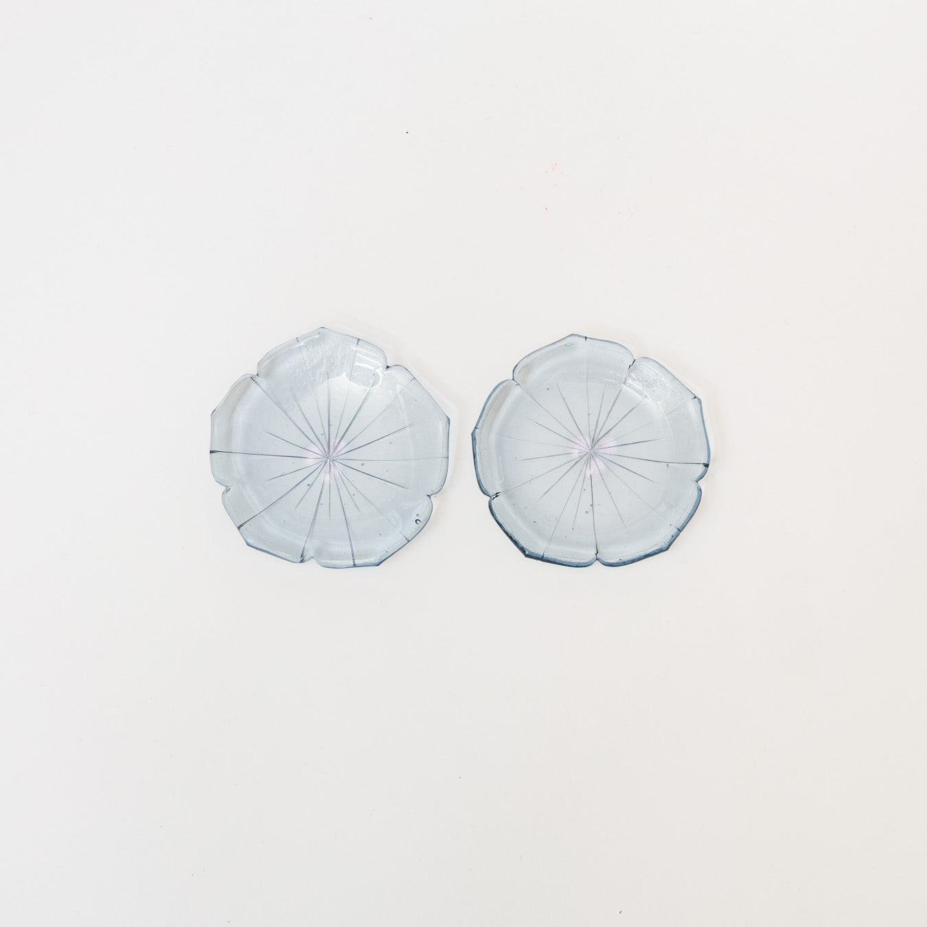 Sasaki shoko Glass works-花形豆皿