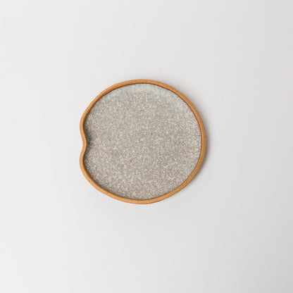 一色 佐和-ゆらぎプレート（M）-B