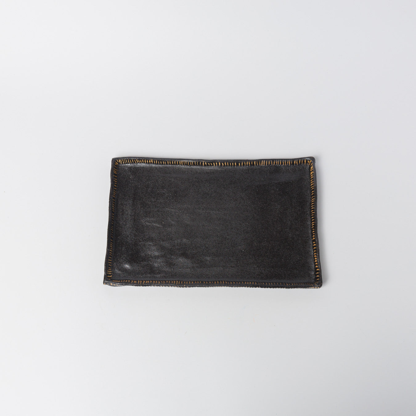 高須愛子-長角皿