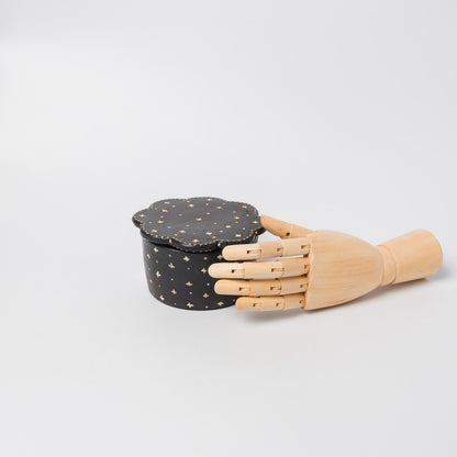 高須愛子-蓋付鉢-中