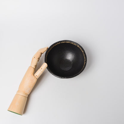 高須愛子-小どんぶり