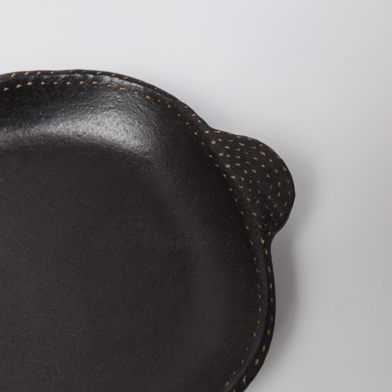 高須愛子-耳付き小判皿