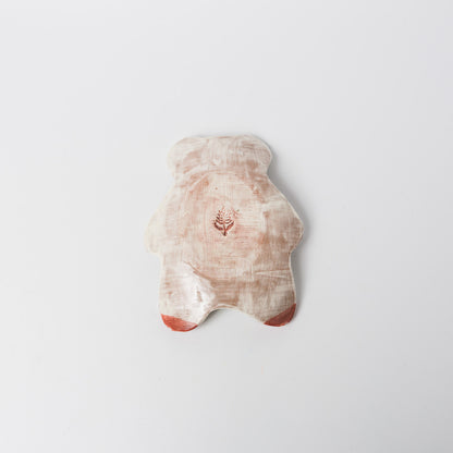 高須愛子-シロクマ皿-小花柄