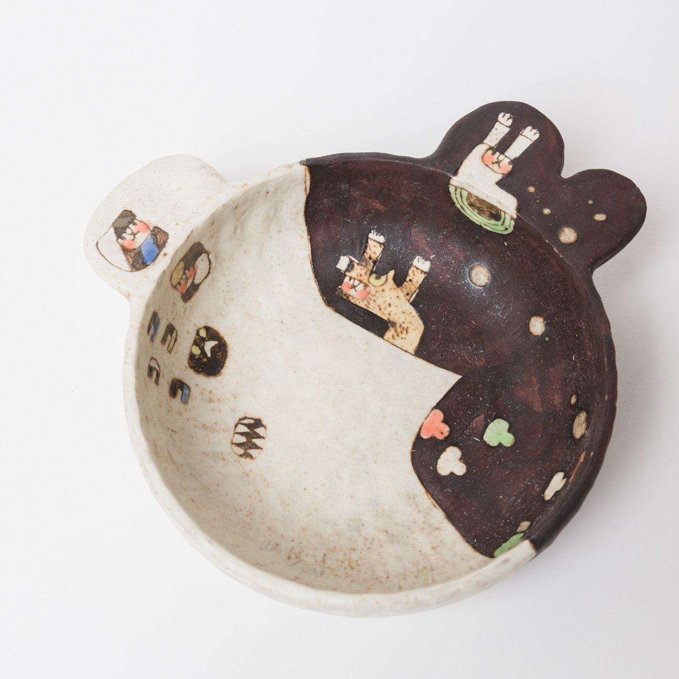 髙山愛-羽根まるまるボウル-1