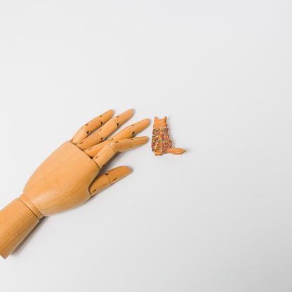 トリノコ-木のブローチ-ねこ-color knit