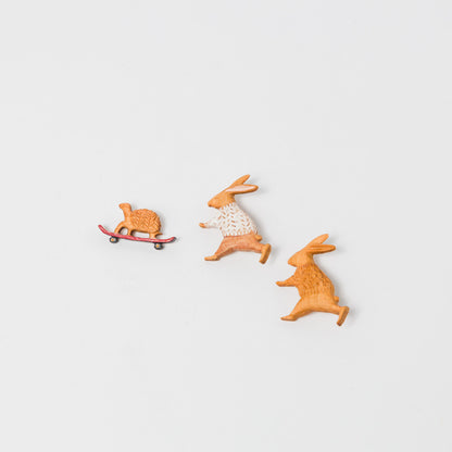 トリノコ-木のブローチ-スケボーに乗ったかめ-2