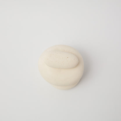 植田佳奈-積み石-1