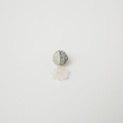 雨氣-石粒ピアス-9