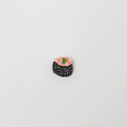 吉丸睦-ネギトロ軍艦ブローチ